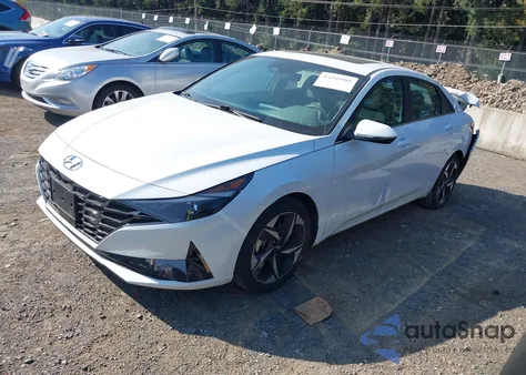 2021 Hyundai Elantra Sel z USA, uszkodzony, nr VIN 5NPLN4AG8MH043589